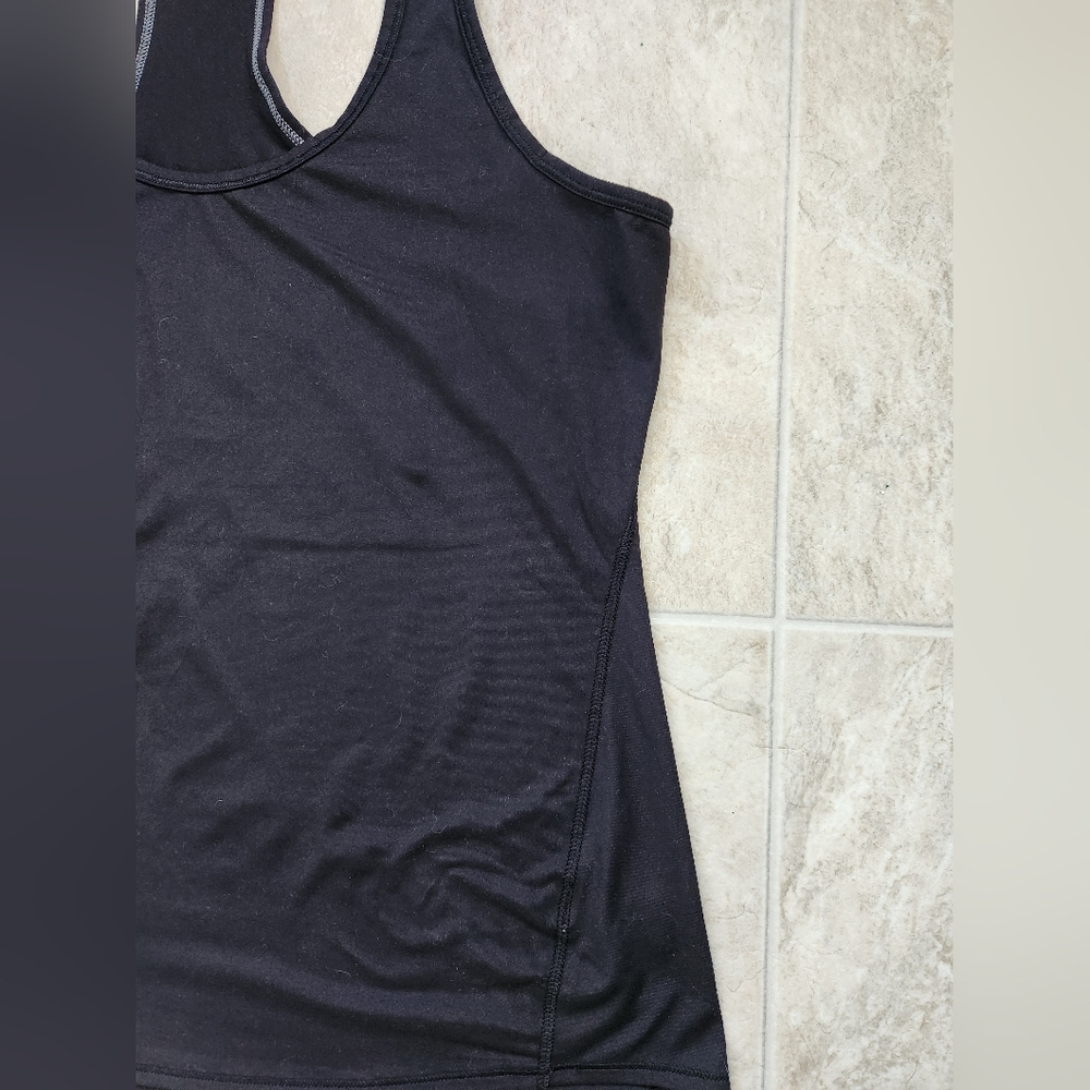 Altheta Racerback Tank - Size Large - Picture 3 of 10